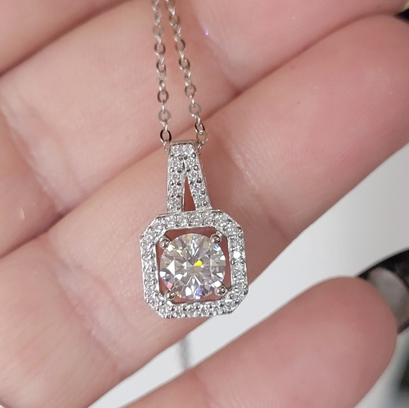 1ct Certified GENUINE MOISSANITE DIAMOND 18KGP/925 silver Necklace - Picture 2 of 16